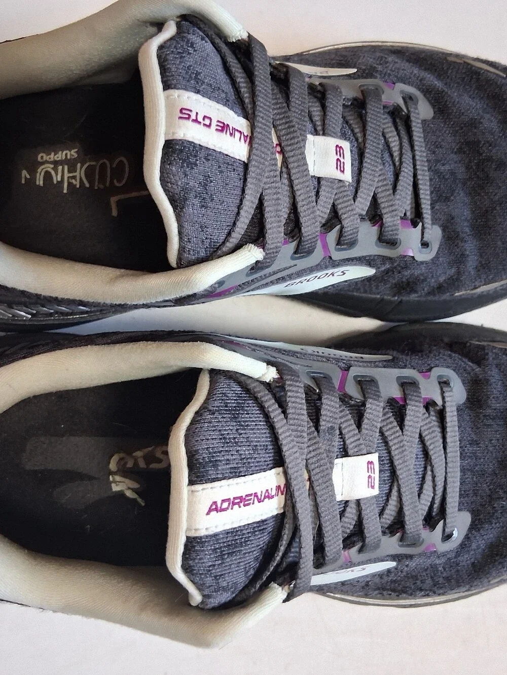Brooks Women's Adrenaline GTS 23 Athletic Running Sneakers 8 Medium - Picture 4 of 7